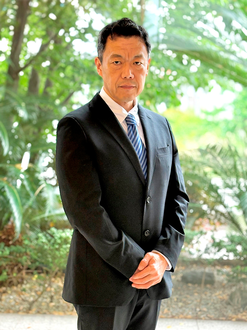 代表取締役社長　中野　光善